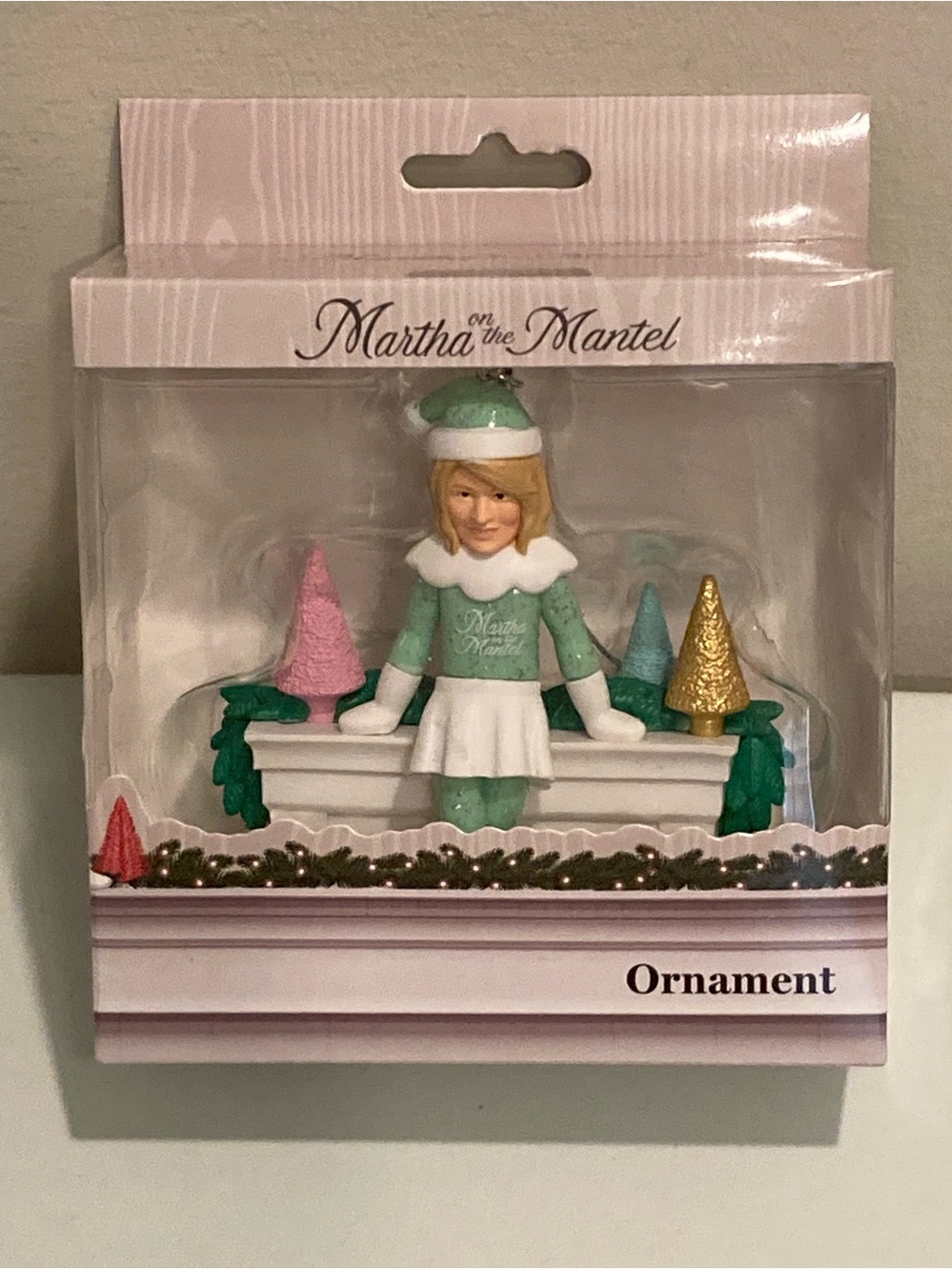 New Martha Stewart Martha on the Mantle A Holiday Tradition Collectible Ornament